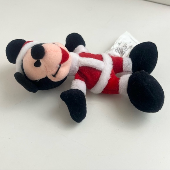 Mickey Mouse Miniature Santa Outfit Stuffed And PVC Pellets Toy - Picture 3 of 11